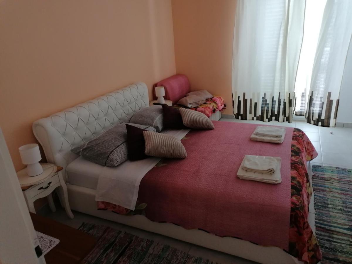 Apartmani Rija 3 Pag Town Eksteriør billede