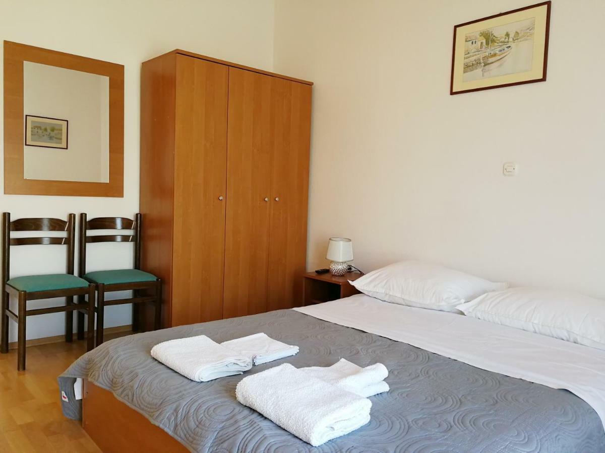Apartmani Rija 3 Pag Town Eksteriør billede